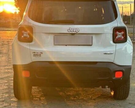 Белый Джип Другая, объемом двигателя 2.4 л и пробегом 77 тыс. км за 8600 $, фото 3 на Automoto.ua