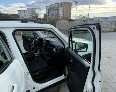 Білий Джип Інша, об'ємом двигуна 2.4 л та пробігом 177 тис. км за 13900 $, фото 11 на Automoto.ua