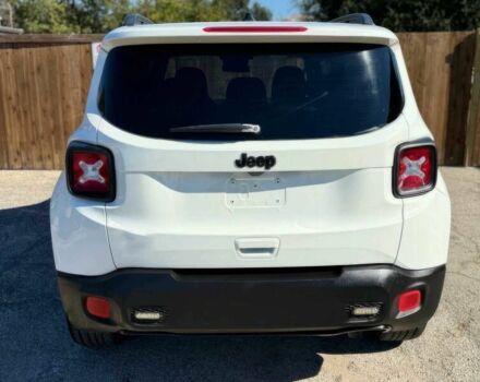 Белый Джип Другая, объемом двигателя 2.4 л и пробегом 34 тыс. км за 10200 $, фото 6 на Automoto.ua