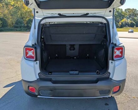 Белый Джип Другая, объемом двигателя 2.4 л и пробегом 40 тыс. км за 7100 $, фото 13 на Automoto.ua