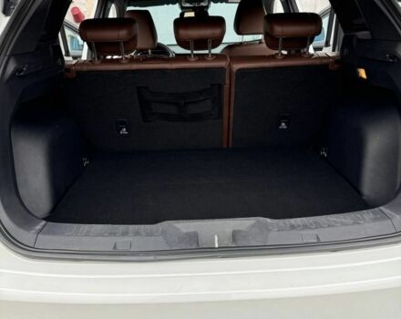 Белый Джип Другая, объемом двигателя 2 л и пробегом 150 тыс. км за 17100 $, фото 4 на Automoto.ua