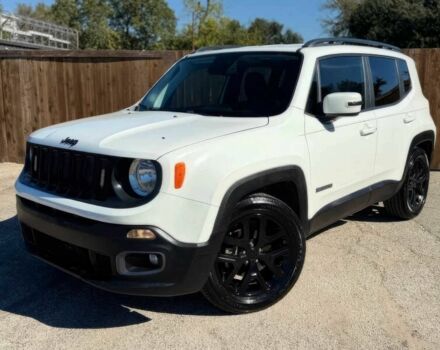 Белый Джип Другая, объемом двигателя 2.4 л и пробегом 34 тыс. км за 10200 $, фото 2 на Automoto.ua