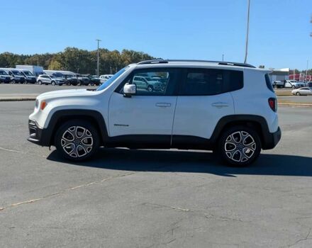 Белый Джип Другая, объемом двигателя 2.4 л и пробегом 40 тыс. км за 7100 $, фото 3 на Automoto.ua