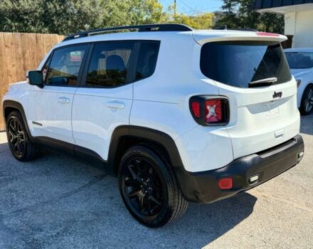 Белый Джип Другая, объемом двигателя 2.4 л и пробегом 34 тыс. км за 10200 $, фото 7 на Automoto.ua