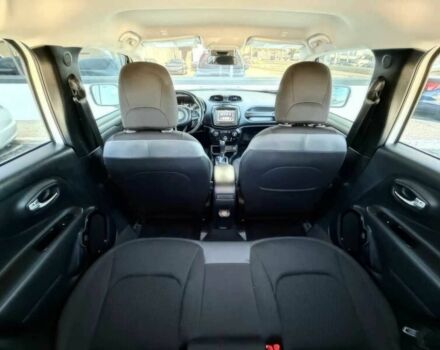 Белый Джип Другая, объемом двигателя 2.4 л и пробегом 34 тыс. км за 10200 $, фото 10 на Automoto.ua