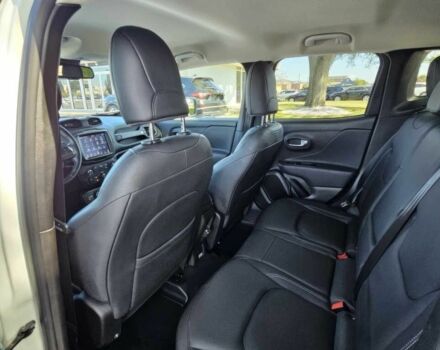 Белый Джип Другая, объемом двигателя 1.3 л и пробегом 30 тыс. км за 4500 $, фото 10 на Automoto.ua