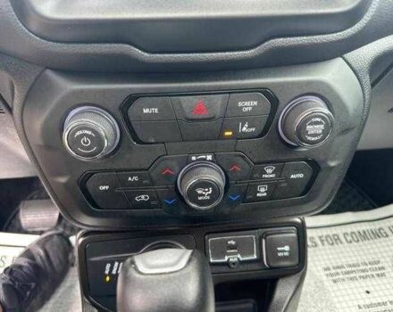 Белый Джип Другая, объемом двигателя 1.3 л и пробегом 24 тыс. км за 7000 $, фото 16 на Automoto.ua