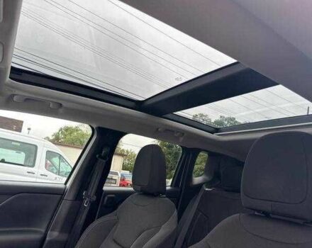 Белый Джип Другая, объемом двигателя 1.3 л и пробегом 24 тыс. км за 7000 $, фото 11 на Automoto.ua