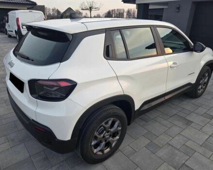 Белый Джип Другая, объемом двигателя 0 л и пробегом 13 тыс. км за 16999 $, фото 4 на Automoto.ua