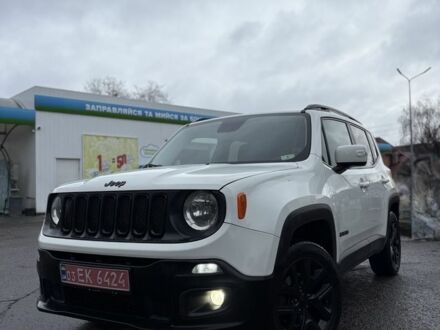 Белый Джип Другая, объемом двигателя 2.4 л и пробегом 230 тыс. км за 12300 $, фото 1 на Automoto.ua