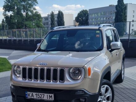 Джип Другая 2015 в Киеве на Automoto.ua Бежевый Джип Другая, объемом двигателя 2.4 л и пробегом 87 тыс. км за 13999 $, фото 1 на Automoto.ua