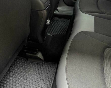 Черный Джип Другая, объемом двигателя 2.4 л и пробегом 84 тыс. км за 13800 $, фото 1 на Automoto.ua