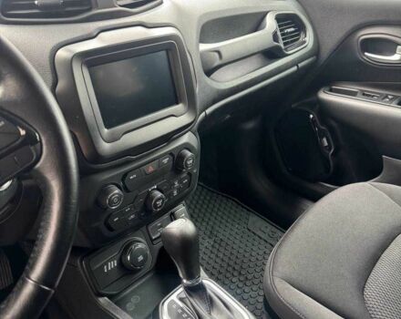 Черный Джип Другая, объемом двигателя 2.4 л и пробегом 84 тыс. км за 13800 $, фото 2 на Automoto.ua