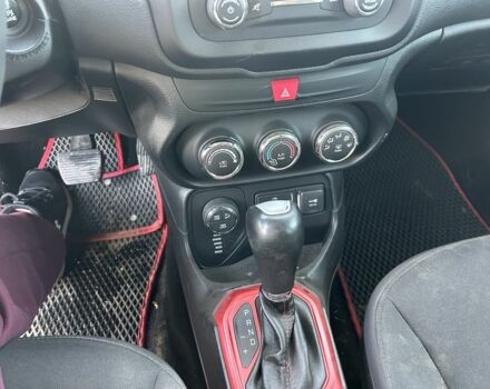 Чорний Джип Інша, об'ємом двигуна 2.4 л та пробігом 160 тис. км за 8500 $, фото 12 на Automoto.ua