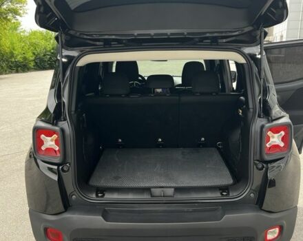 Черный Джип Другая, объемом двигателя 2.4 л и пробегом 121 тыс. км за 13000 $, фото 5 на Automoto.ua