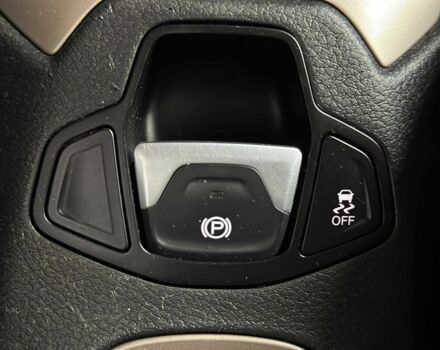 Черный Джип Другая, объемом двигателя 2.4 л и пробегом 313 тыс. км за 12500 $, фото 19 на Automoto.ua