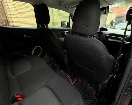 Черный Джип Другая, объемом двигателя 2.4 л и пробегом 178 тыс. км за 9700 $, фото 7 на Automoto.ua