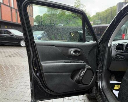 Черный Джип Другая, объемом двигателя 2.4 л и пробегом 189 тыс. км за 12500 $, фото 6 на Automoto.ua