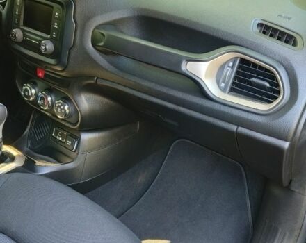 Черный Джип Другая, объемом двигателя 2.4 л и пробегом 155 тыс. км за 13700 $, фото 12 на Automoto.ua