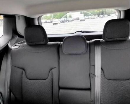 Черный Джип Другая, объемом двигателя 2.4 л и пробегом 77 тыс. км за 8900 $, фото 8 на Automoto.ua