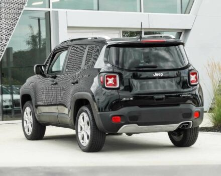 Черный Джип Другая, объемом двигателя 2.4 л и пробегом 44 тыс. км за 1100 $, фото 3 на Automoto.ua