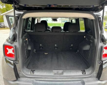 Черный Джип Другая, объемом двигателя 2.4 л и пробегом 40 тыс. км за 10400 $, фото 9 на Automoto.ua