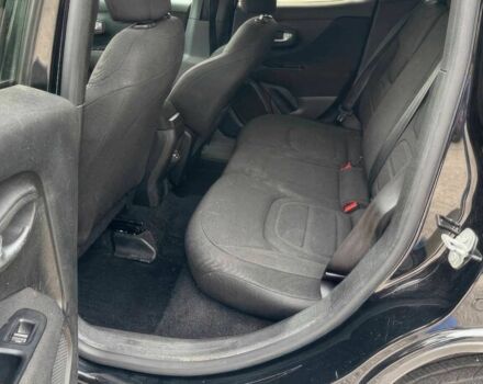 Черный Джип Другая, объемом двигателя 2.4 л и пробегом 40 тыс. км за 10400 $, фото 8 на Automoto.ua