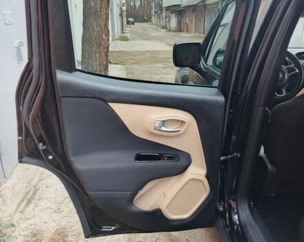 Черный Джип Другая, объемом двигателя 0 л и пробегом 110 тыс. км за 14000 $, фото 5 на Automoto.ua