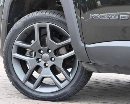 Чорний Джип Інша, об'ємом двигуна 2.4 л та пробігом 43 тис. км за 16850 $, фото 13 на Automoto.ua