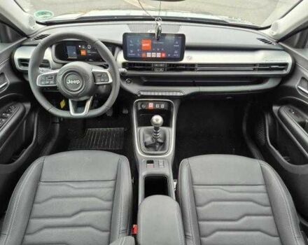 Черный Джип Другая, объемом двигателя 1.2 л и пробегом 8 тыс. км за 7200 $, фото 5 на Automoto.ua