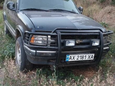 Чорний Джип Інша, об'ємом двигуна 4.3 л та пробігом 500 тис. км за 5000 $, фото 1 на Automoto.ua