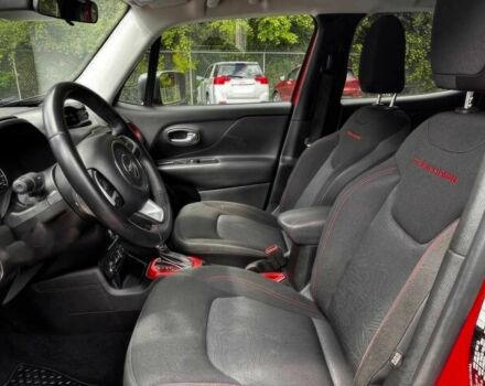 Красный Джип Другая, объемом двигателя 2.4 л и пробегом 60 тыс. км за 5200 $, фото 4 на Automoto.ua