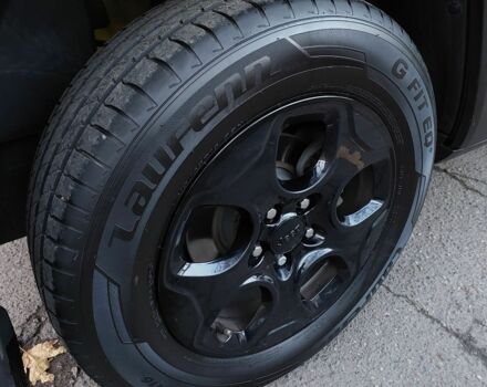 Желтый Джип Другая, объемом двигателя 2.4 л и пробегом 78 тыс. км за 11700 $, фото 10 на Automoto.ua