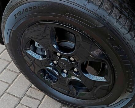 Желтый Джип Другая, объемом двигателя 2.4 л и пробегом 78 тыс. км за 11700 $, фото 8 на Automoto.ua