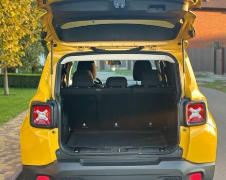 Желтый Джип Другая, объемом двигателя 2.4 л и пробегом 194 тыс. км за 11600 $, фото 4 на Automoto.ua