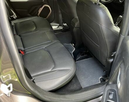 Серый Джип Другая, объемом двигателя 2.4 л и пробегом 92 тыс. км за 15200 $, фото 7 на Automoto.ua