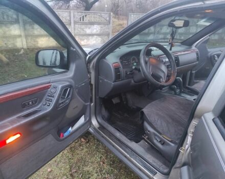 Серый Джип Другая, объемом двигателя 3.1 л и пробегом 300 тыс. км за 5500 $, фото 4 на Automoto.ua