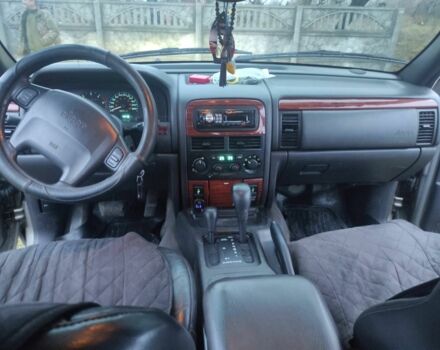 Серый Джип Другая, объемом двигателя 3.1 л и пробегом 300 тыс. км за 5500 $, фото 3 на Automoto.ua