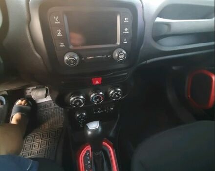 Серый Джип Другая, объемом двигателя 2.4 л и пробегом 119 тыс. км за 14000 $, фото 2 на Automoto.ua