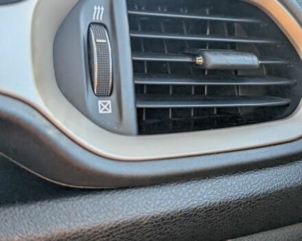 Сірий Джип Інша, об'ємом двигуна 2.4 л та пробігом 190 тис. км за 13400 $, фото 19 на Automoto.ua