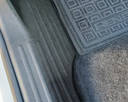 Серый Джип Другая, объемом двигателя 2.4 л и пробегом 190 тыс. км за 13400 $, фото 23 на Automoto.ua