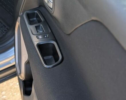 Серый Джип Другая, объемом двигателя 2.4 л и пробегом 190 тыс. км за 13400 $, фото 22 на Automoto.ua