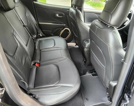 Серый Джип Другая, объемом двигателя 2.4 л и пробегом 77 тыс. км за 6300 $, фото 12 на Automoto.ua