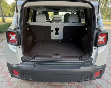 Серый Джип Другая, объемом двигателя 2.4 л и пробегом 203 тыс. км за 12999 $, фото 16 на Automoto.ua