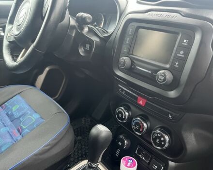 Серый Джип Другая, объемом двигателя 2.4 л и пробегом 99 тыс. км за 10800 $, фото 6 на Automoto.ua