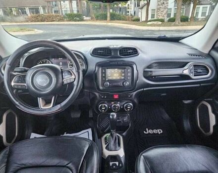 Серый Джип Другая, объемом двигателя 2.4 л и пробегом 55 тыс. км за 2100 $, фото 5 на Automoto.ua