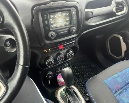 Серый Джип Другая, объемом двигателя 2.4 л и пробегом 99 тыс. км за 10800 $, фото 4 на Automoto.ua