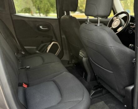 Серый Джип Другая, объемом двигателя 2.4 л и пробегом 144 тыс. км за 12999 $, фото 19 на Automoto.ua