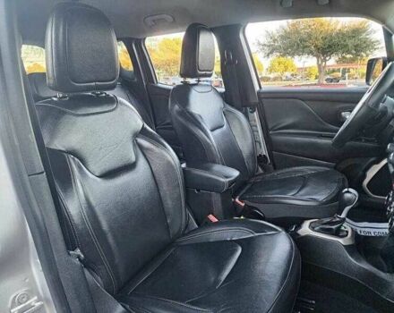 Серый Джип Другая, объемом двигателя 2.4 л и пробегом 55 тыс. км за 2100 $, фото 6 на Automoto.ua