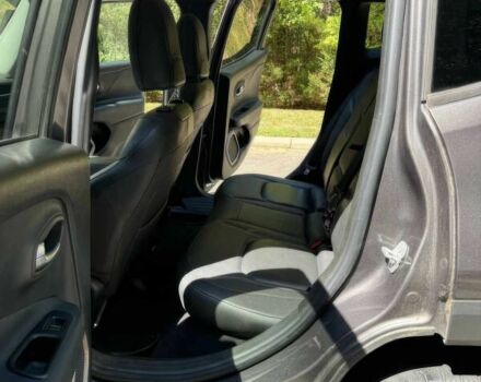 Серый Джип Другая, объемом двигателя 2.4 л и пробегом 64 тыс. км за 4900 $, фото 9 на Automoto.ua